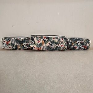 Lug Bag - Tropical Cream Schooner Cosmetic Bag Set